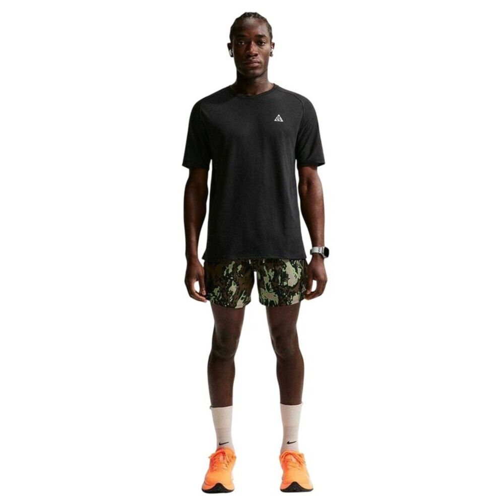 Nike Mens ACG Running T-Shirt / Black/White
